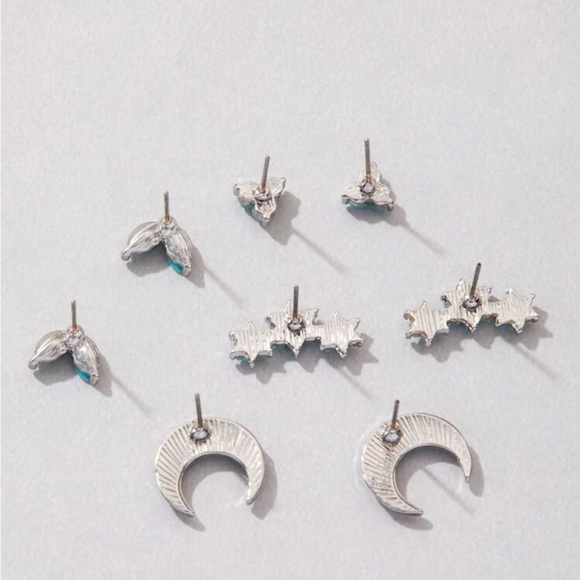 4 Pairs of Moon Design Turquoise Earrings in GOLD Tone - Picture 14 of 14